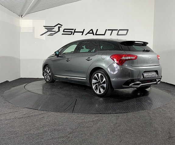 Citroen DS5 7 of 16