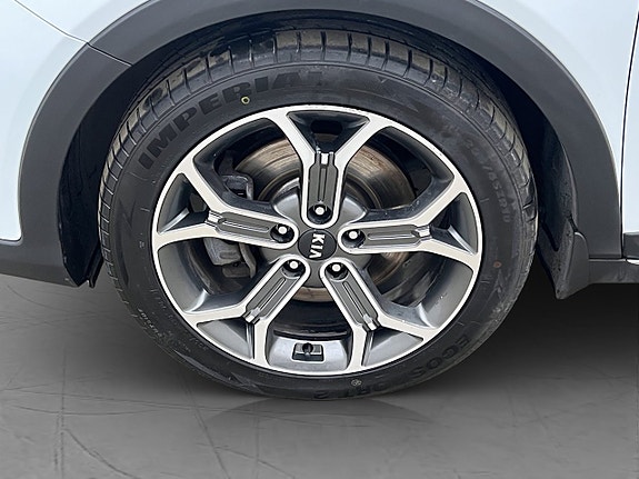 Kia XCeed 28 of 30