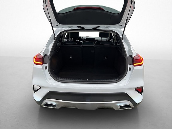 Kia XCeed 27 of 30