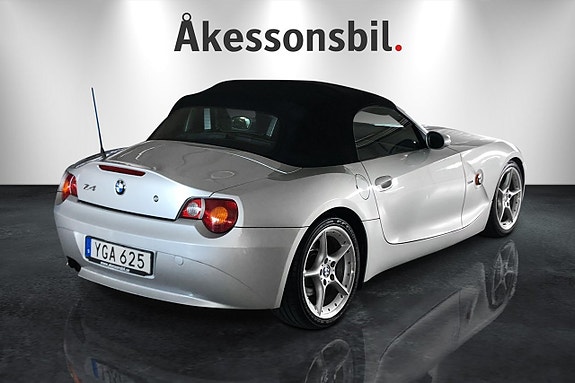 BMW Z4 3 of 5