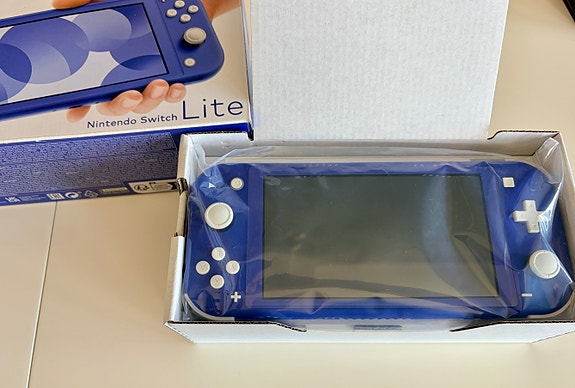 Product image 2 of 9