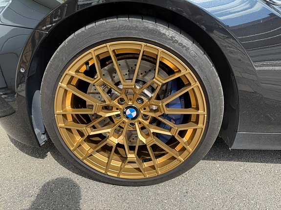 BMW M6 3 of 5