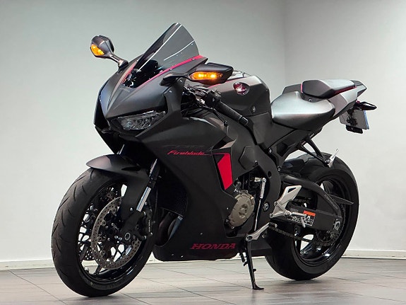 Honda CBR1000RR Fireblade Yoshimura QS+ 192hk 10 of 19