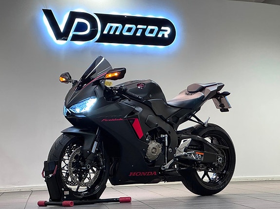 Honda CBR1000RR Fireblade Yoshimura QS+ 192hk