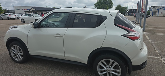 Nissan Juke 3 of 5