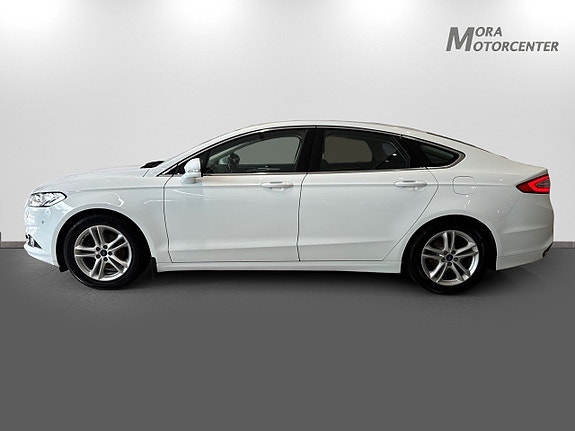 Ford Mondeo 4 of 5