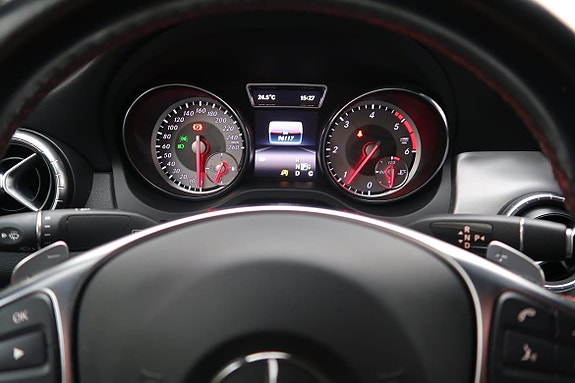 Mercedes-Benz CLA220 d 6 of 14