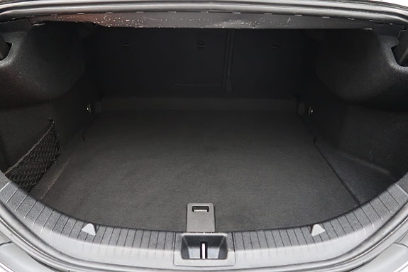 Mercedes-Benz CLA220 d 14 of 14