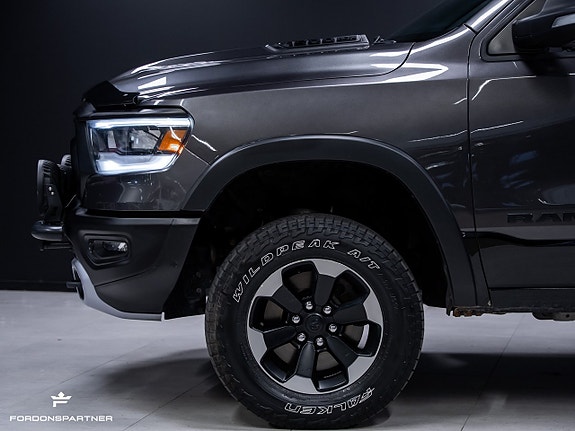 Dodge RAM 1500 3 of 5