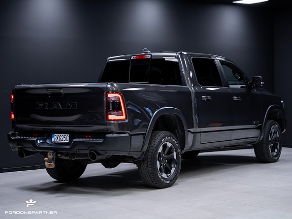 Dodge RAM 1500 8 of 30