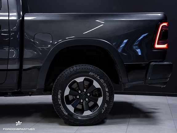 Dodge RAM 1500 4 of 5