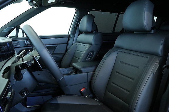 Hyundai Santa Fe 7 of 24