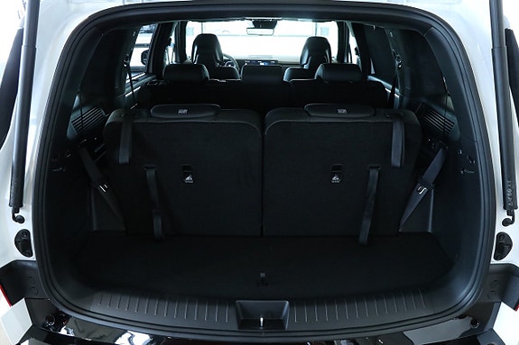 Hyundai Santa Fe 22 of 24