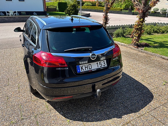Opel Insignia 3 of 5
