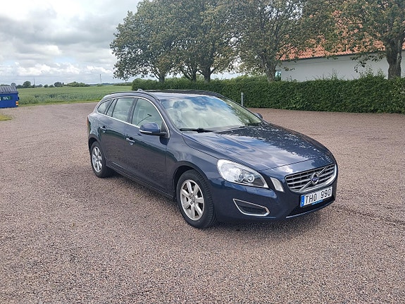 Volvo V60 7 of 15