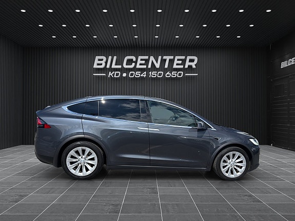 Tesla Model X 5 of 5