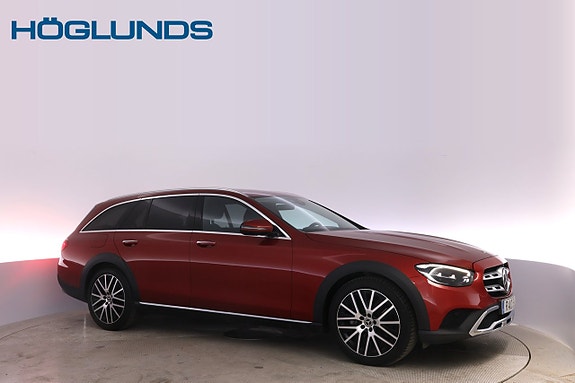 Mercedes-Benz E220 d 2 of 5