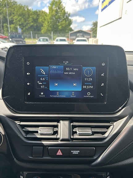 Suzuki S-Cross 20 of 20