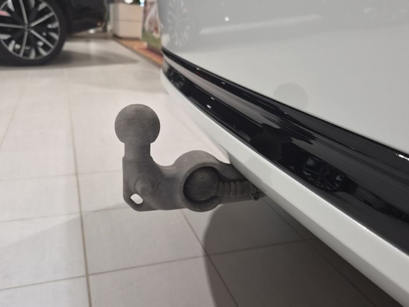 Volvo XC90 19 of 25