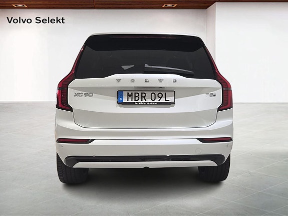 Volvo XC90 7 of 25