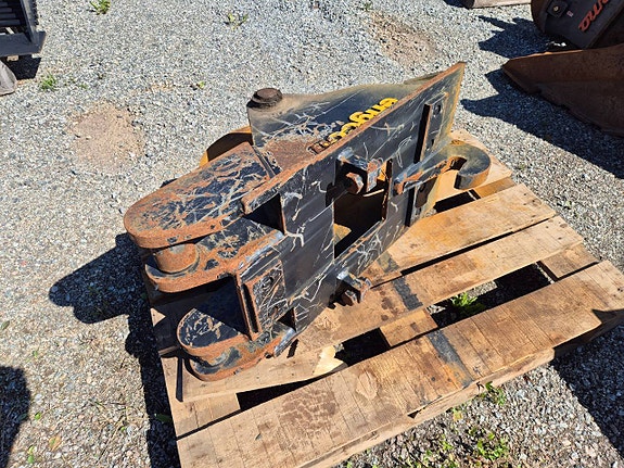 Asfaltstrissa B20 2 of 2