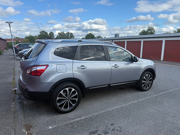 Nissan Qashqai+2 4 of 11