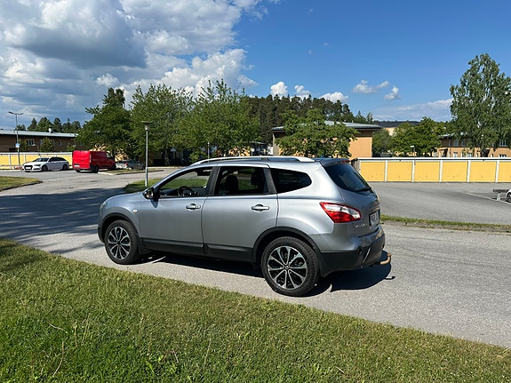 Nissan Qashqai+2 4 of 5