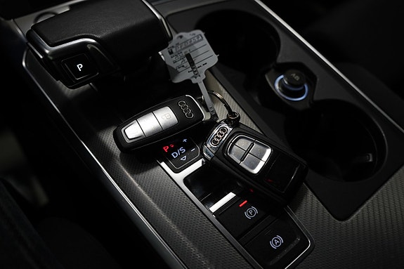 Audi A6 8 of 24