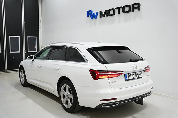 Audi A6 4 of 5