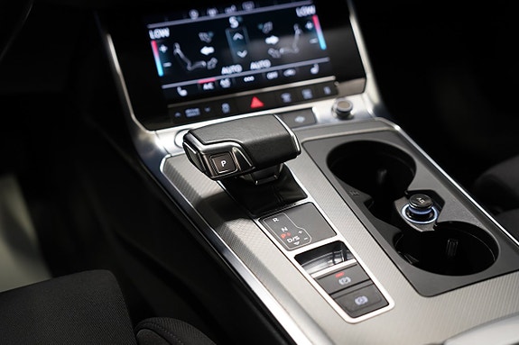 Audi A6 13 of 24