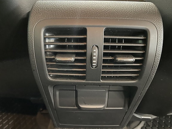 Volkswagen Passat 12 of 22