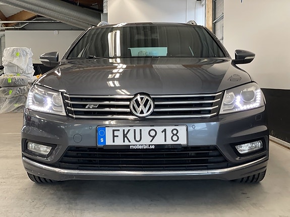 Volkswagen Passat 2 of 5
