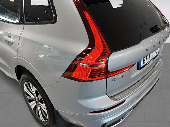 Volvo XC60 15 of 28