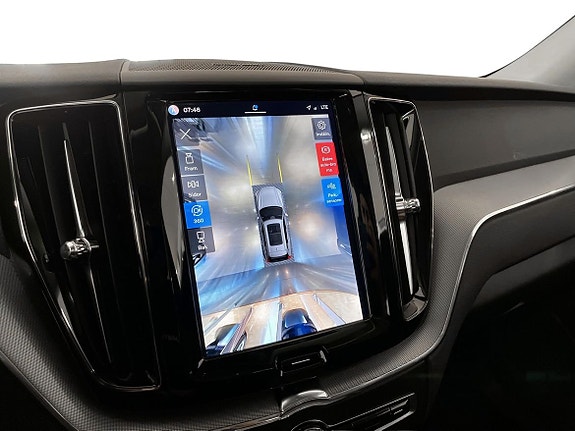 Volvo XC60 23 of 28