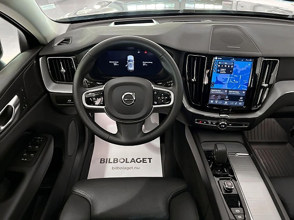 Volvo XC60 9 of 28