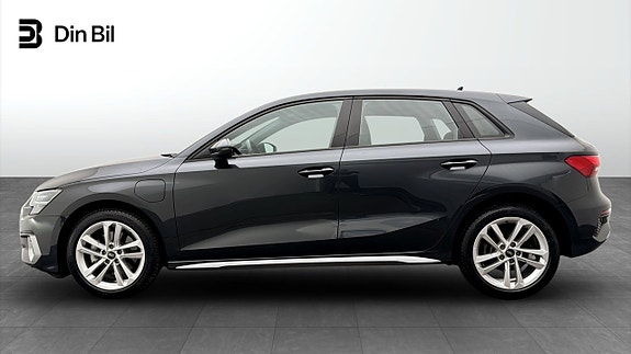 Audi A3 3 of 5