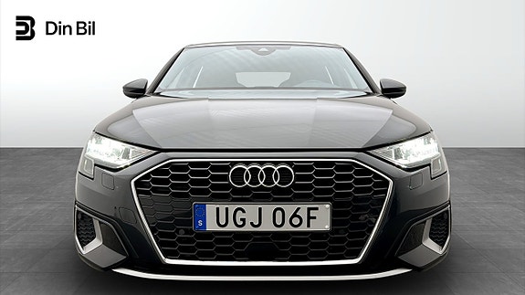 Audi A3 4 of 5