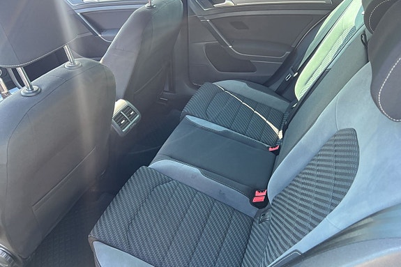 Volkswagen Golf I 16 of 26