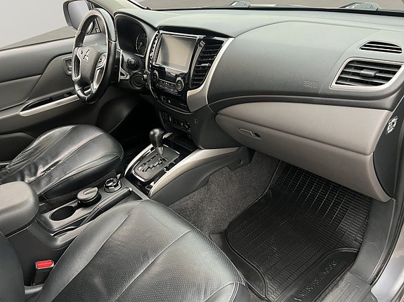 Mitsubishi L200 28 of 30