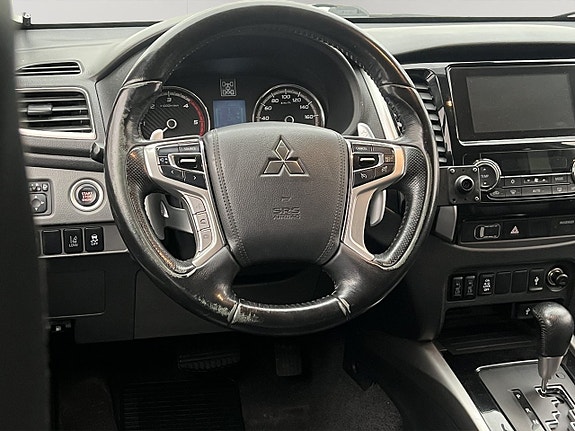Mitsubishi L200 16 of 30