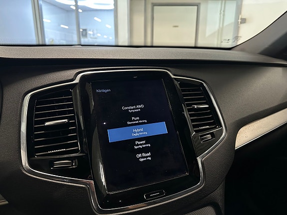Volvo XC90 20 of 26