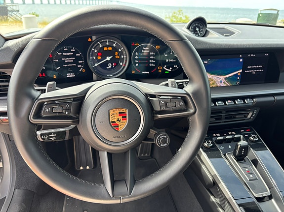Porsche 911 Carrera S 5 of 5