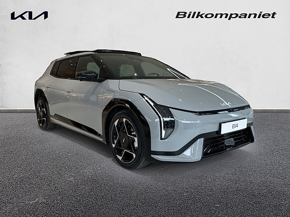 Kia EV4 3 of 5