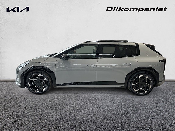 Kia EV4 4 of 5