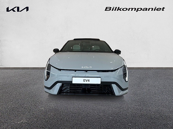 Kia EV4 2 of 5