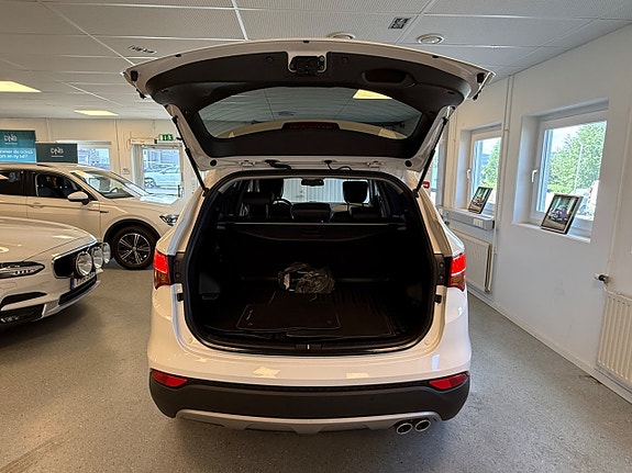 Hyundai Santa Fe 20 of 30