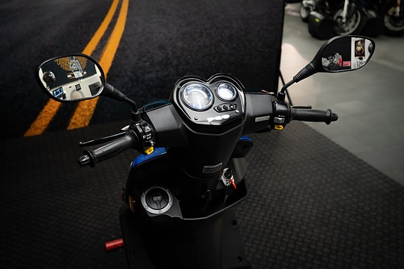 PGO Scooters Libra 125 CVT 8 of 11