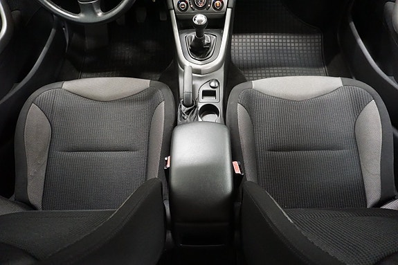 Peugeot 308 11 of 22