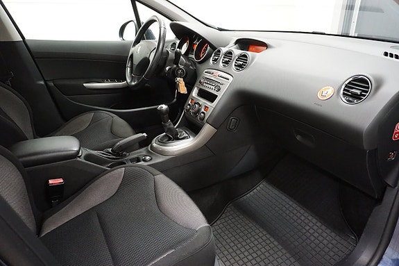 Peugeot 308 13 of 22