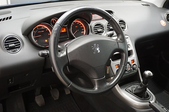 Peugeot 308 16 of 22